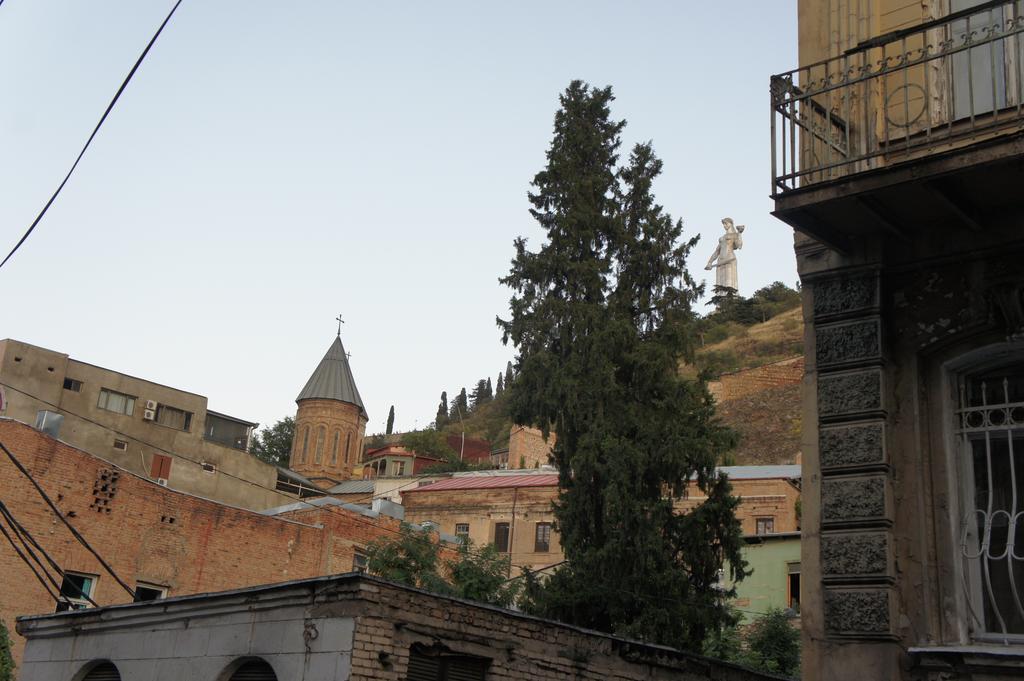 Dali'S Royal Apartment Tbilisi Exterior photo