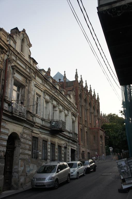 Dali'S Royal Apartment Tbilisi Exterior photo